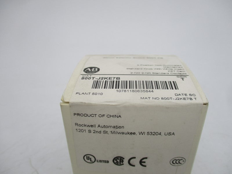 ALLEN BRADLEY 800T-J2KE7B SER. T (WH) NSFS