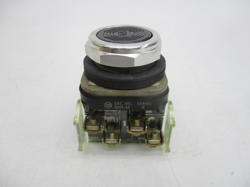 ALLEN BRADLEY 800T-A2B SER. N 600VAC (BK/YL) NSMP