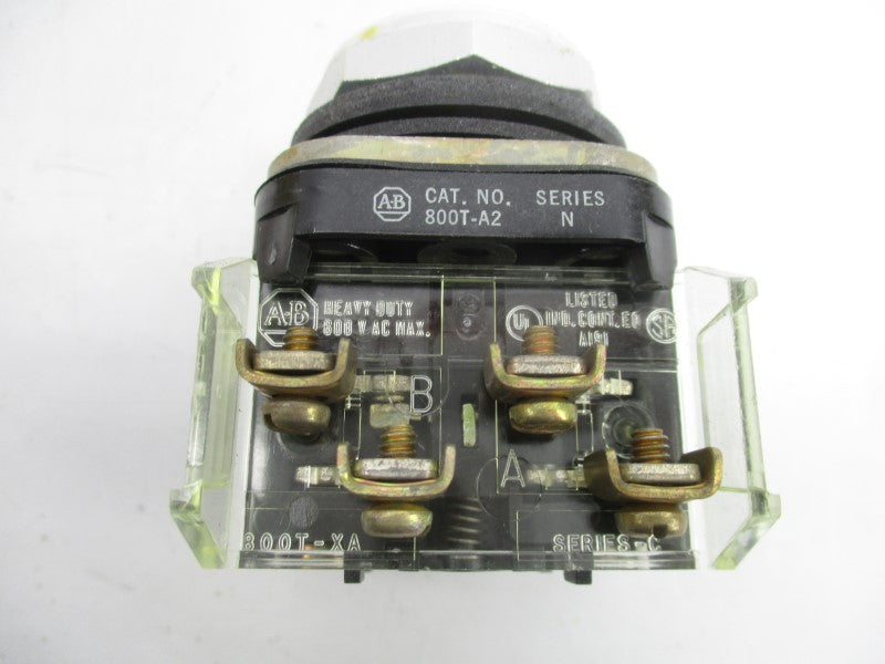 ALLEN BRADLEY 800T-A2B SER. N 600VAC (BK/YL) NSMP