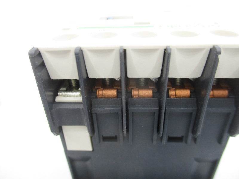 SCHNEIDER ELECTRIC LC1K0610B7 24V NSMP