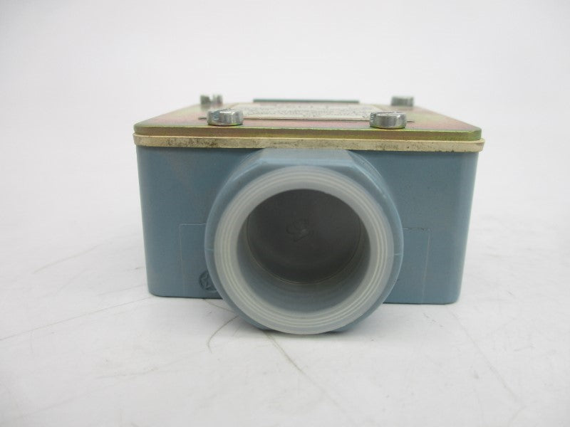 TELEMECANIQUE ZCKL1 240V 3A NSMP