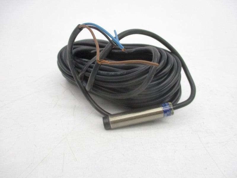 TELEMECANIQUE XS2M12PA370L2 12-48V NSMP