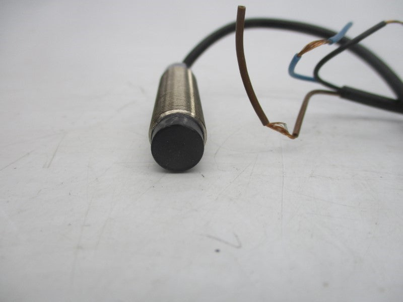 TELEMECANIQUE XS2M12PA370L2 12-48V NSMP