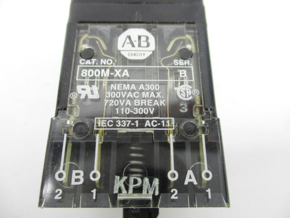 ALLEN BRADLEY 800MR-HH2BLA SER. C 300VAC (BK/YL) NSMP