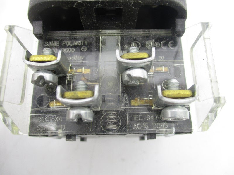 ALLEN BRADLEY 800T-QBH24A SER. T 24V (BR/WH) NSMP