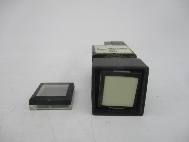 ALLEN BRADLEY 800MB-CB4D1 SER. A 300VAC (GY/BL) NSMP
