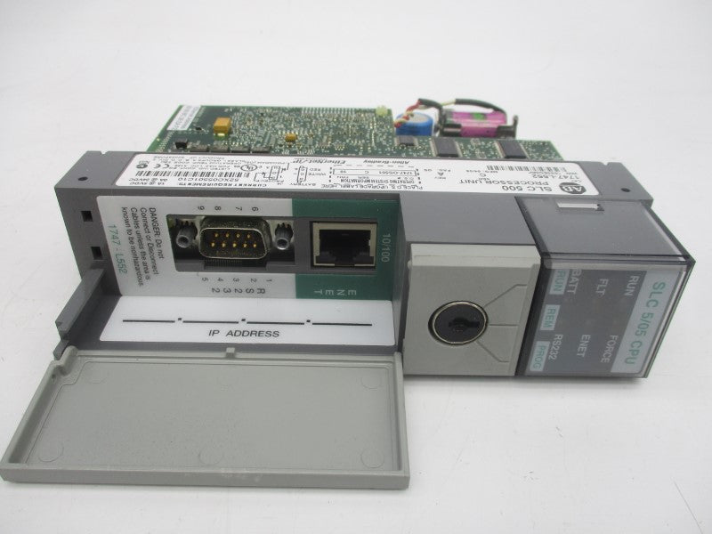 ALLEN BRADLEY 1747-L552 SER. C F/W 10 24VDC (NO KEY) REV. A UNMP