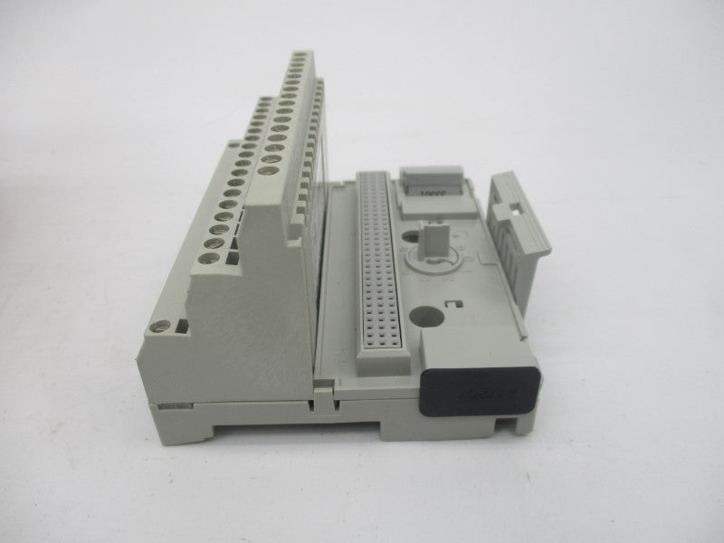 ALLEN BRADLEY 1794-TB2 SER. A 120VAC 10A REV. A01 NSMP