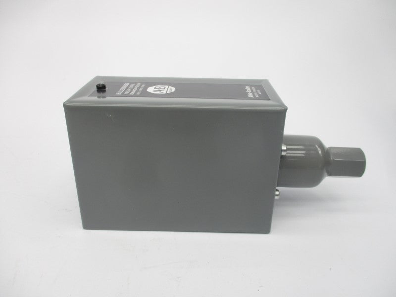 INDUSTRIAL SPARE PART 836-C7A SER. A 24-600V 4-150PSI (BR/WH) NSMP