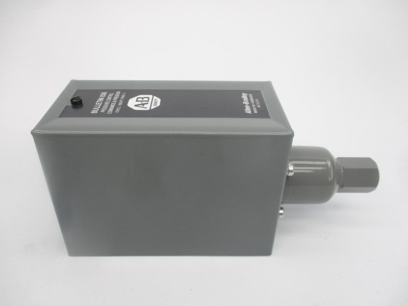 ALLEN BRADLEY 836-C6A SER. A 24-600V 100PSI (BR/WH) NSMP