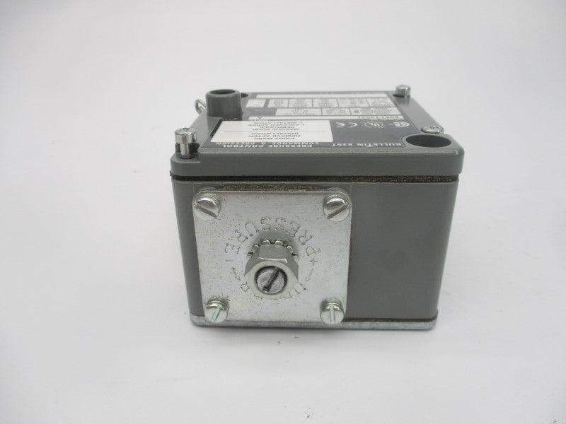 ALLEN BRADLEY 836T-T352J SER. A 600V 15000PSI (W/ DIFFERENTIAL) (BR/WH) NSMP