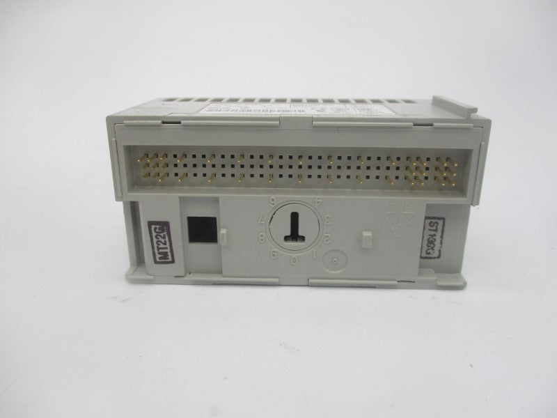 ALLEN BRADLEY 1794-IF2X0F2I SER. A F/W F 24VDC REV. A01 NSMP