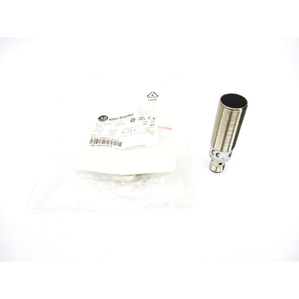 ALLEN BRADLEY 872C-M8NP18-D4 SER. E 10-30VDC NSMP
