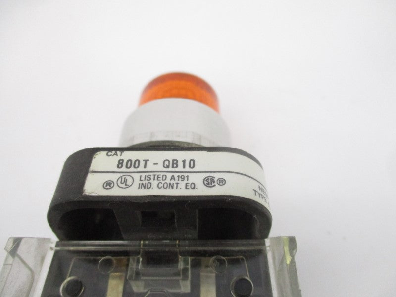 ALLEN BRADLEY 800T-QB10AX SER. T 120VAC/DC NSNP