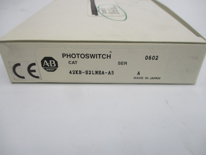 ALLEN BRADLEY 42KB-S2LNSA-A5 SER. A 12-24VDC (WH) NSMP