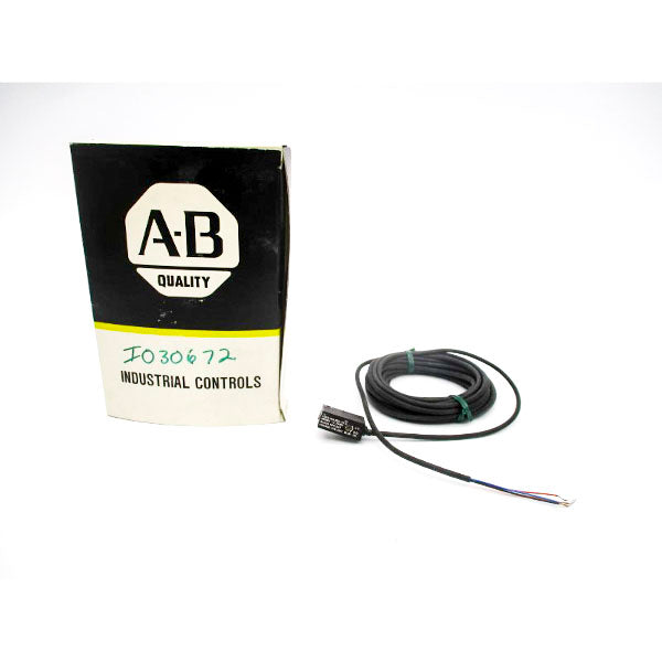 ALLEN BRADLEY 42KB-S2LNSA-A5 SER. A 12-24VDC (BK/GD) NSMP