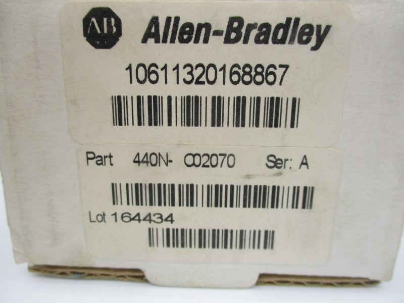 ALLEN BRADLEY 440N-C02070 SER. A 110/230VAC (WH) NSMP