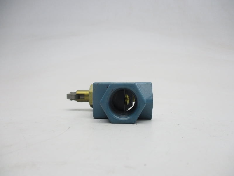MICRO SWITCH BZE6-2RQ8 600VAC 2A (AS PICTURED) NSNP