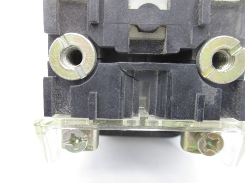 ALLEN BRADLEY 800T-FXQ10D4 SER. T 120V UNMP