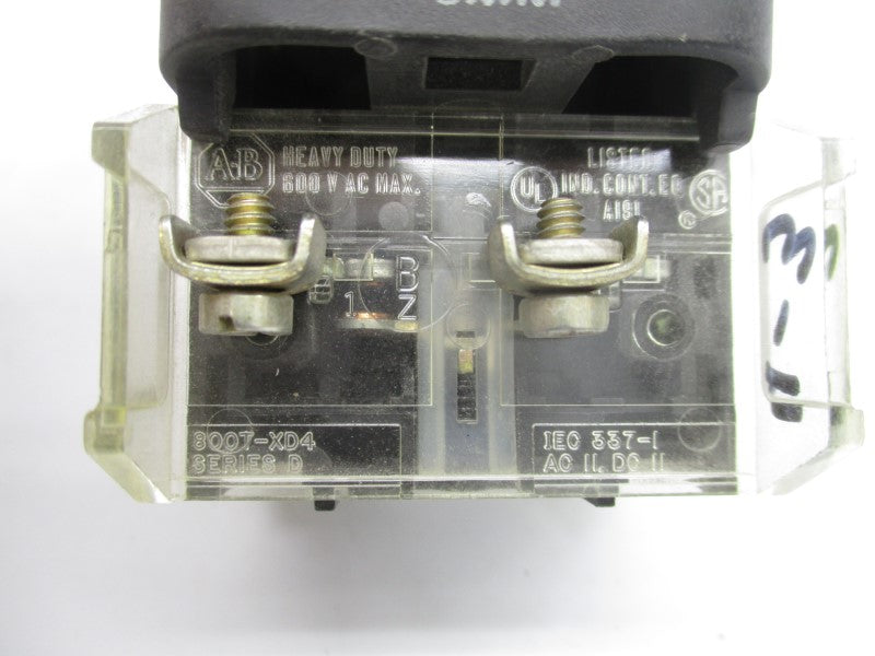 ALLEN BRADLEY 800T-FXQ10D4 SER. T 120V UNMP