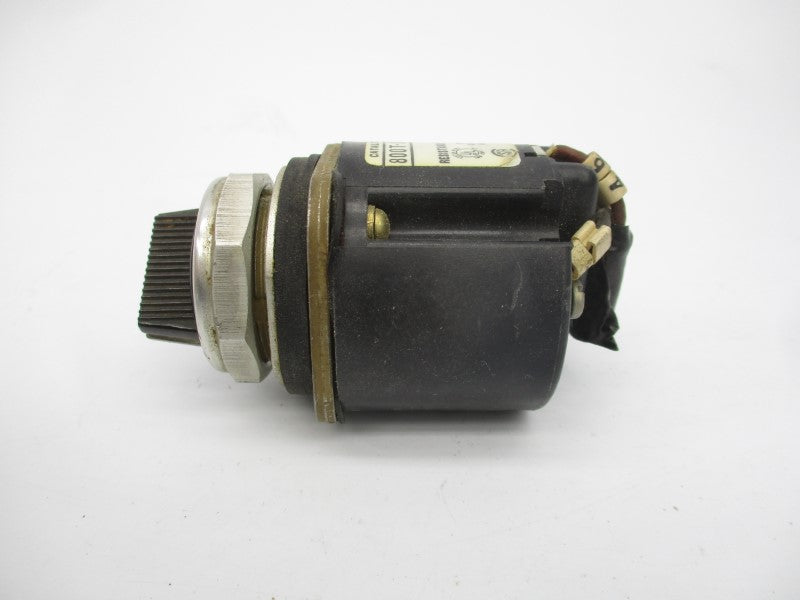 ALLEN BRADLEY 800T-U24 SER. P 300VAC UNMP