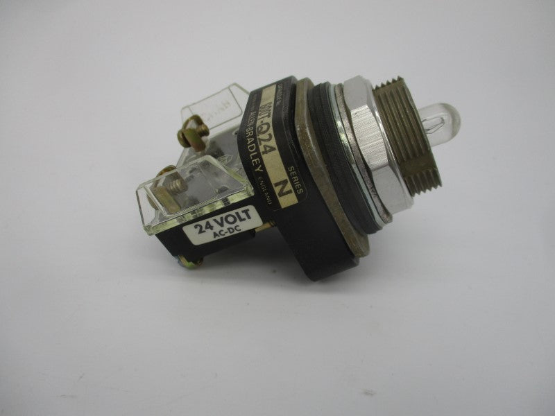 ALLEN BRADLEY 800T-Q24 SER. N 24VAC/DC UNMP