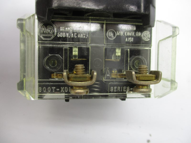 ALLEN BRADLEY 800T-A4D1 SER. N 600VAC NSNP