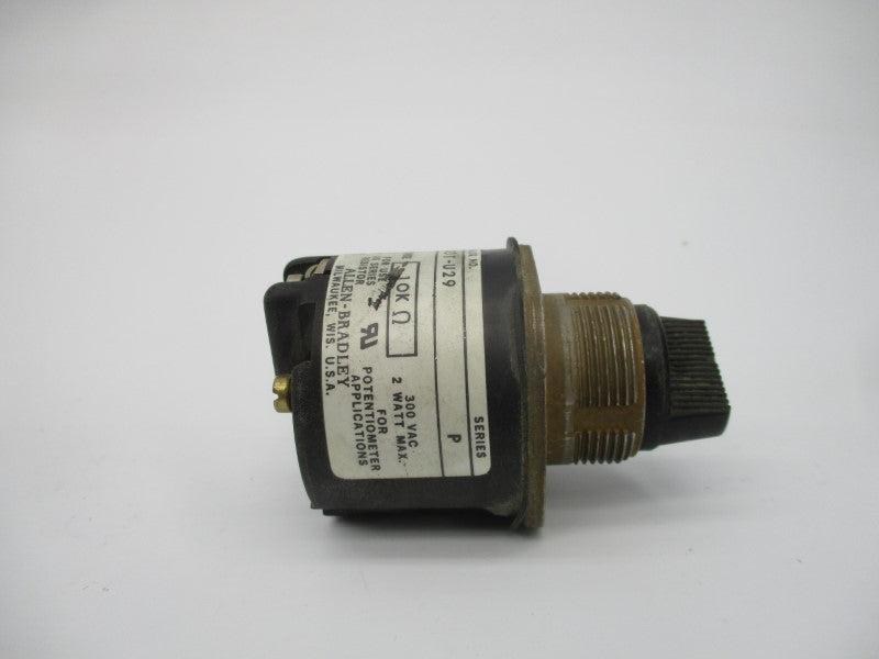 ALLEN BRADLEY 800T-U29 SER. P 300VAC UNMP