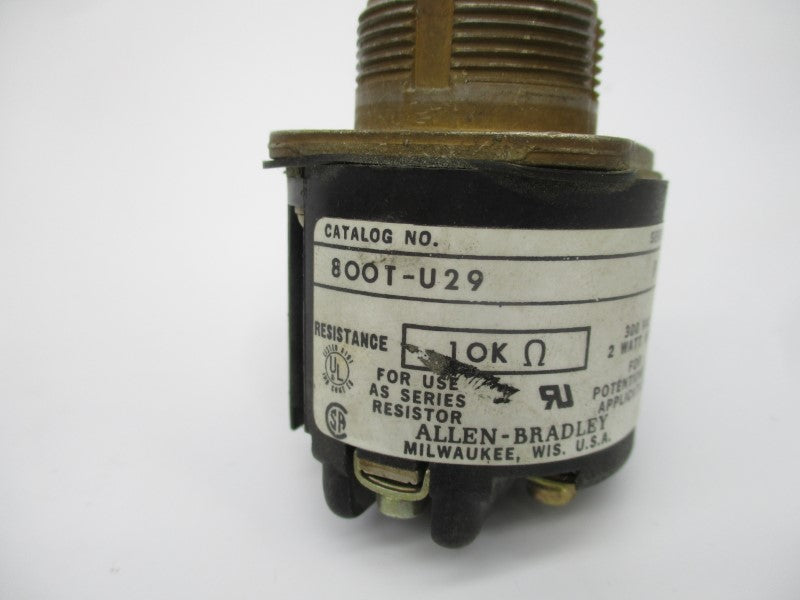 ALLEN BRADLEY 800T-U29 SER. P 300VAC UNMP