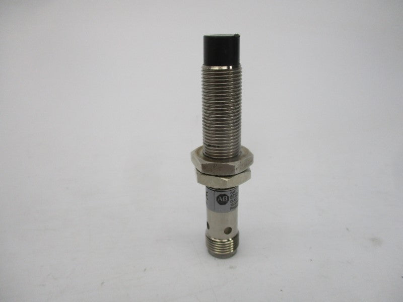 ALLEN BRADLEY 872C-D4NP12-D4 SER. E 10-30VDC NSMP