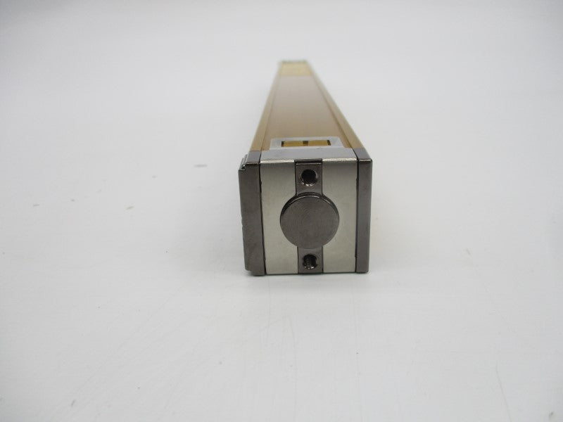OMRON F3SN-A0412P25-D 24VDC 0.2-10M NSNP