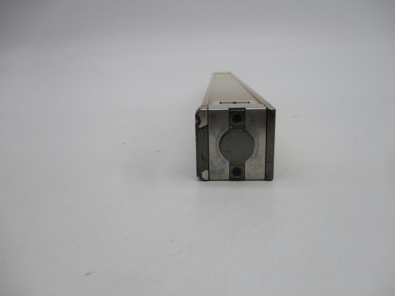 OMRON F3SN-A0412P25-D 24VDC 0.2-10M UNMP