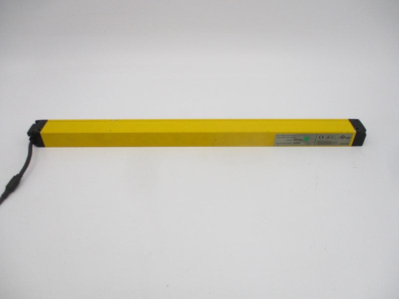 OMRON F3S-A481P-L 24VDC 0.2-5M UNMP