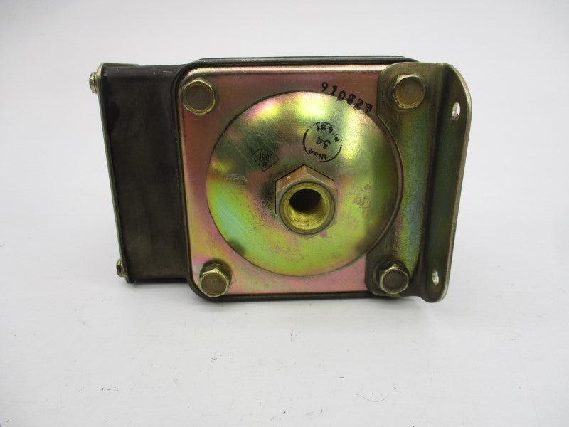 BARKSDALE D1T-A3 600V 10A 0.03-3PSI UNMP