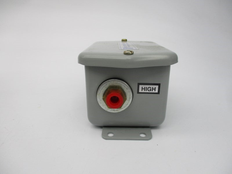BEC CONTROLS DP8-47HW-B(0-25)A2 24VDC 0-25" NSMP
