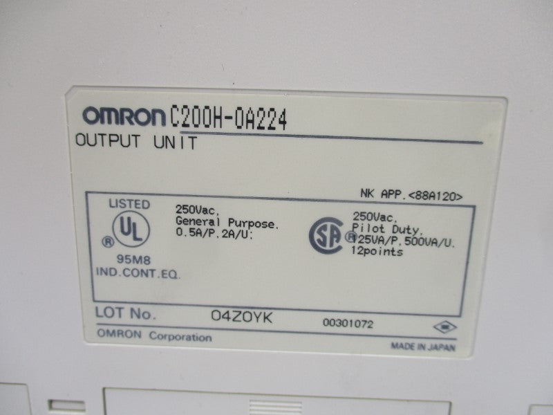 OMRON C200H-OA224 250VAC 0.5A NSMP
