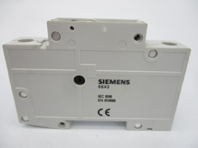 SIEMENS 5SX21D20 230/400V 20A UNMP