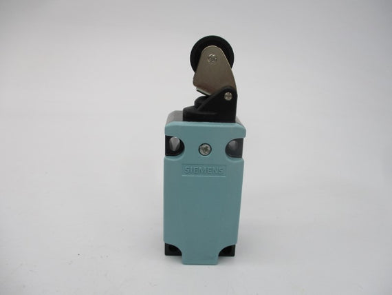 SIEMENS 3SE5112-0BE01 240VAC 6A NSMP