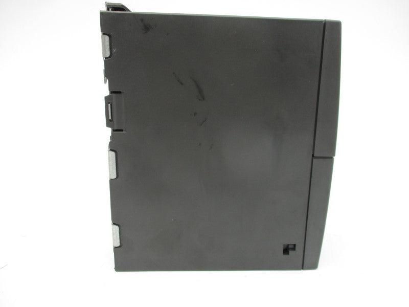 SIEMENS 6SE6440-2UD17-5AA1 380-480VAC 3.7A UNMP