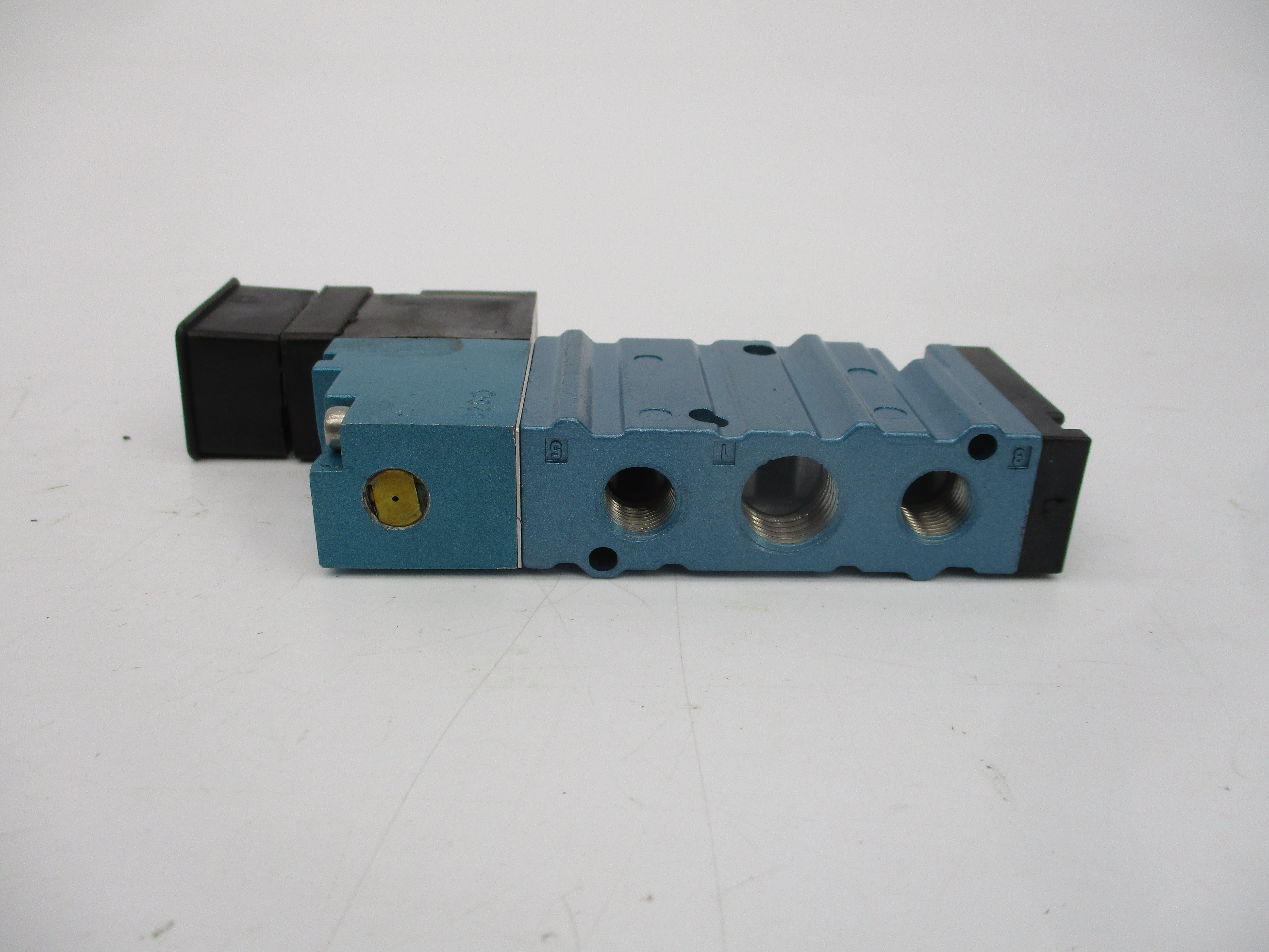 MAC 411A-D0A-DM-DDFJ-1JM 24VDC 20-120PSI NSMP