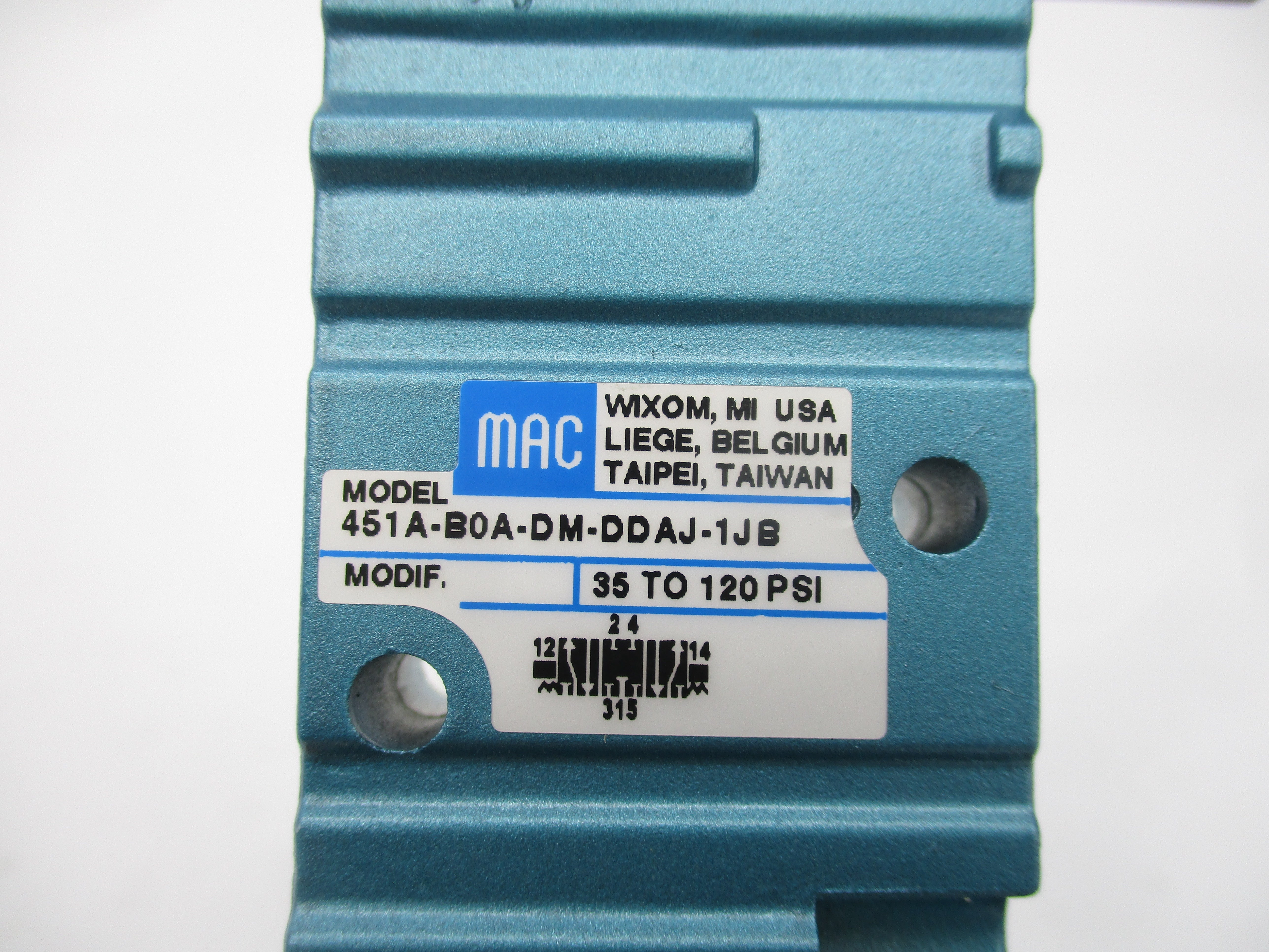 MAC 451A-BOA-DM-DDAJ-1JB 24VDC 35-120PSI NSMP