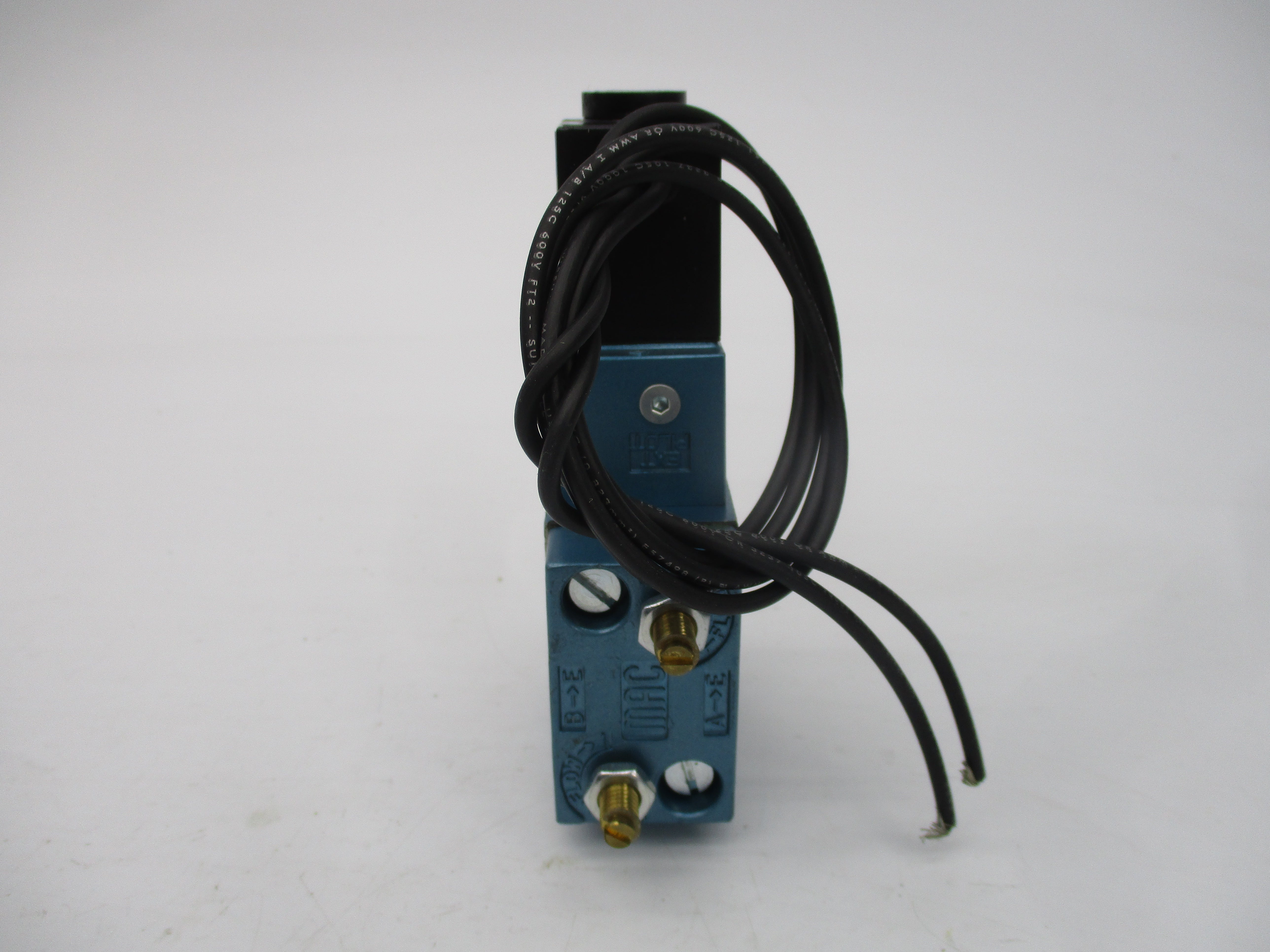 MAC 714C-12-PI-591BA 24VDC 30-150PSI NSMP