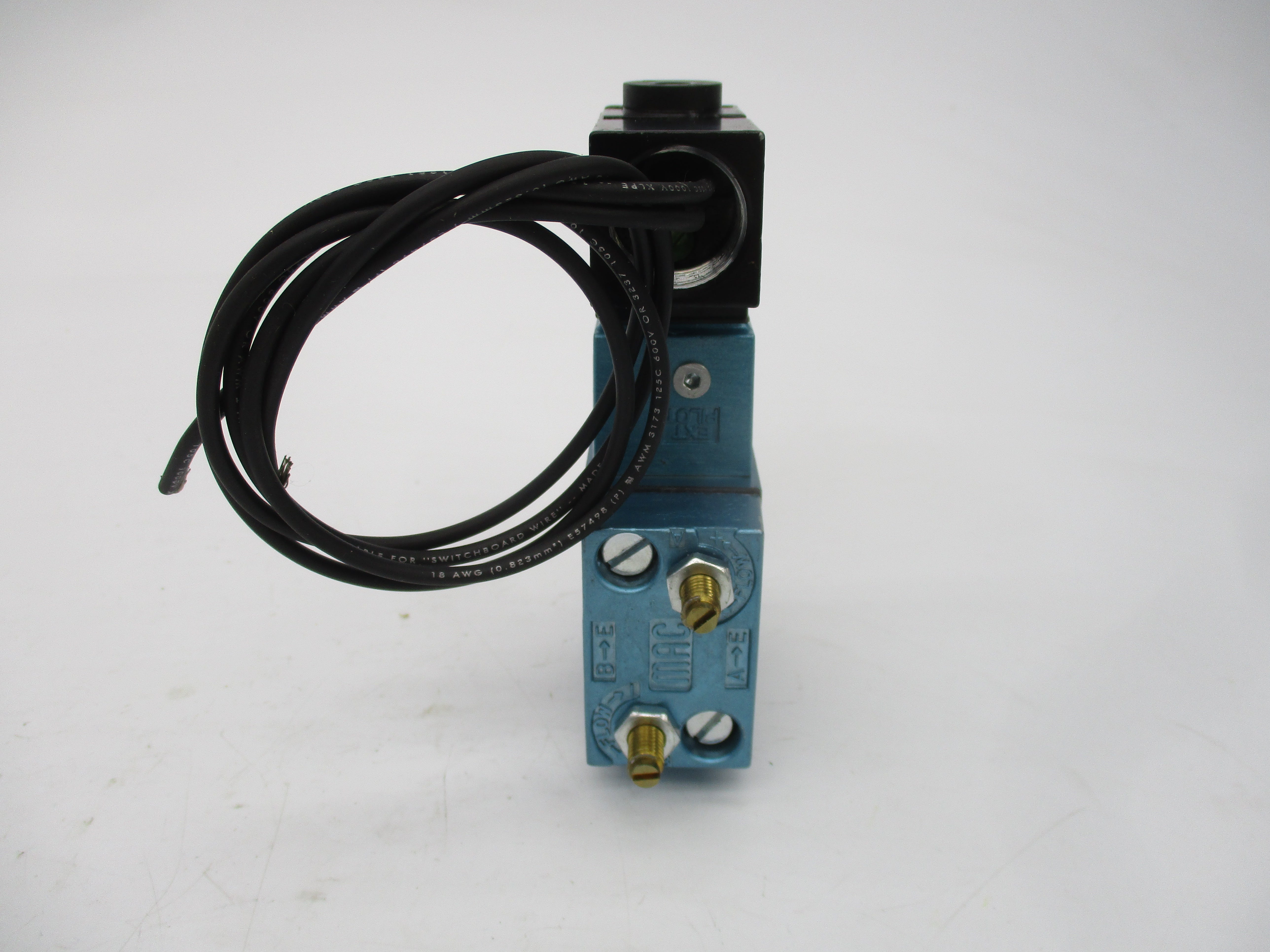 MAC 714C-12-PI-111CA 110/120V 30-150PSI NSMP
