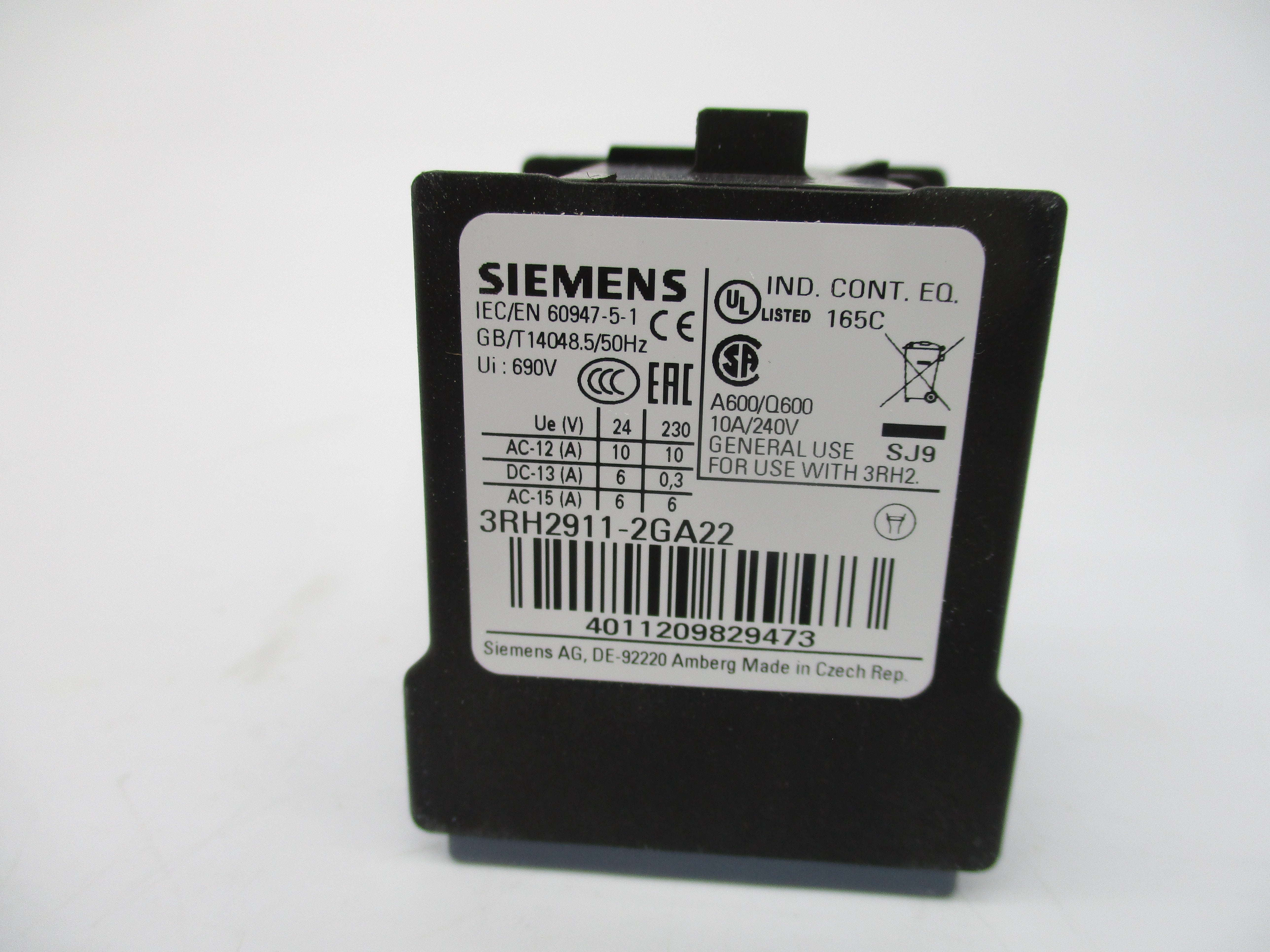 SIEMENS 3RH2911-2GA22 240V 10A NSMP