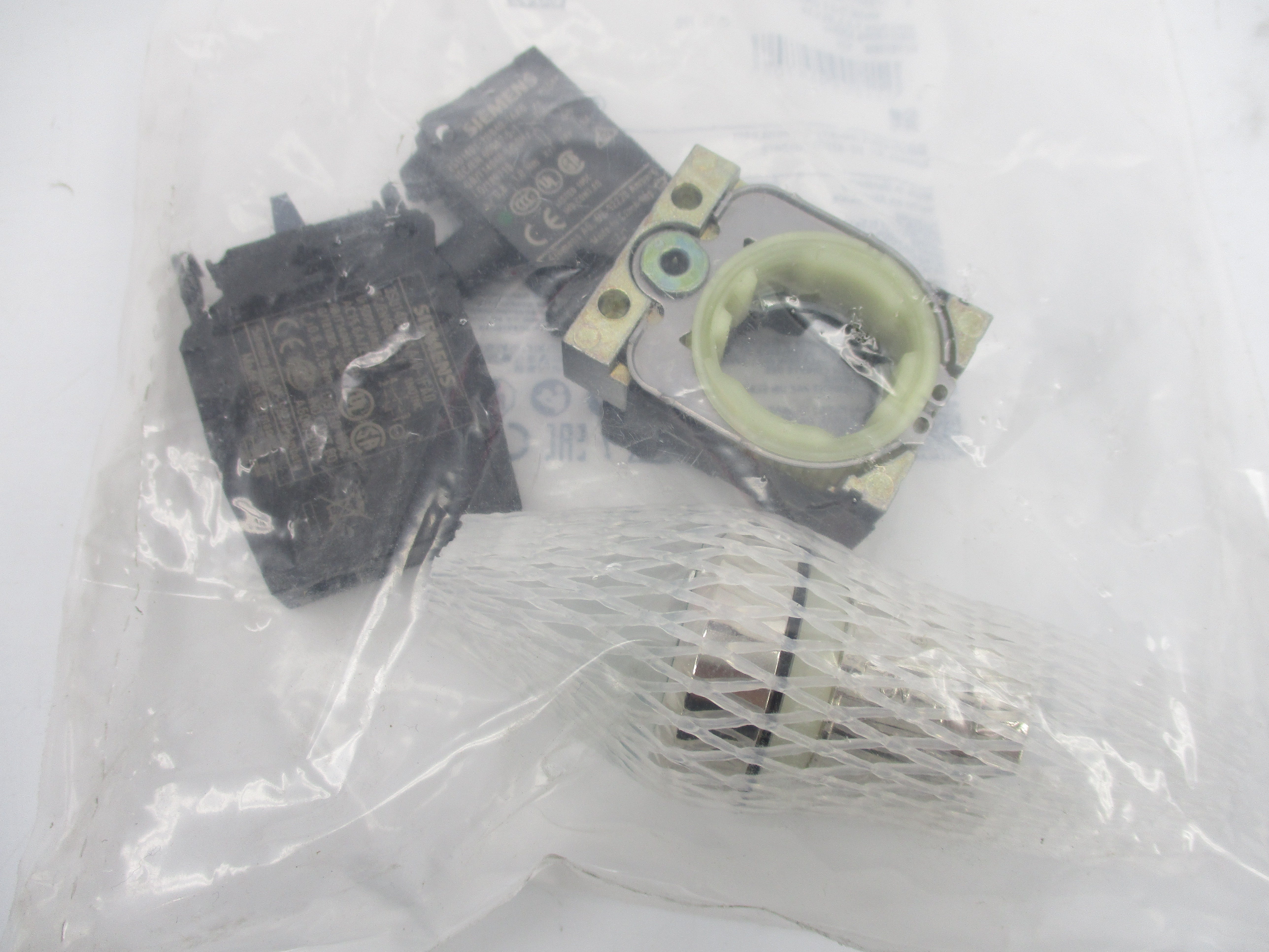 SIEMENS 3SU1152-0AB40-1FA0 NSMP