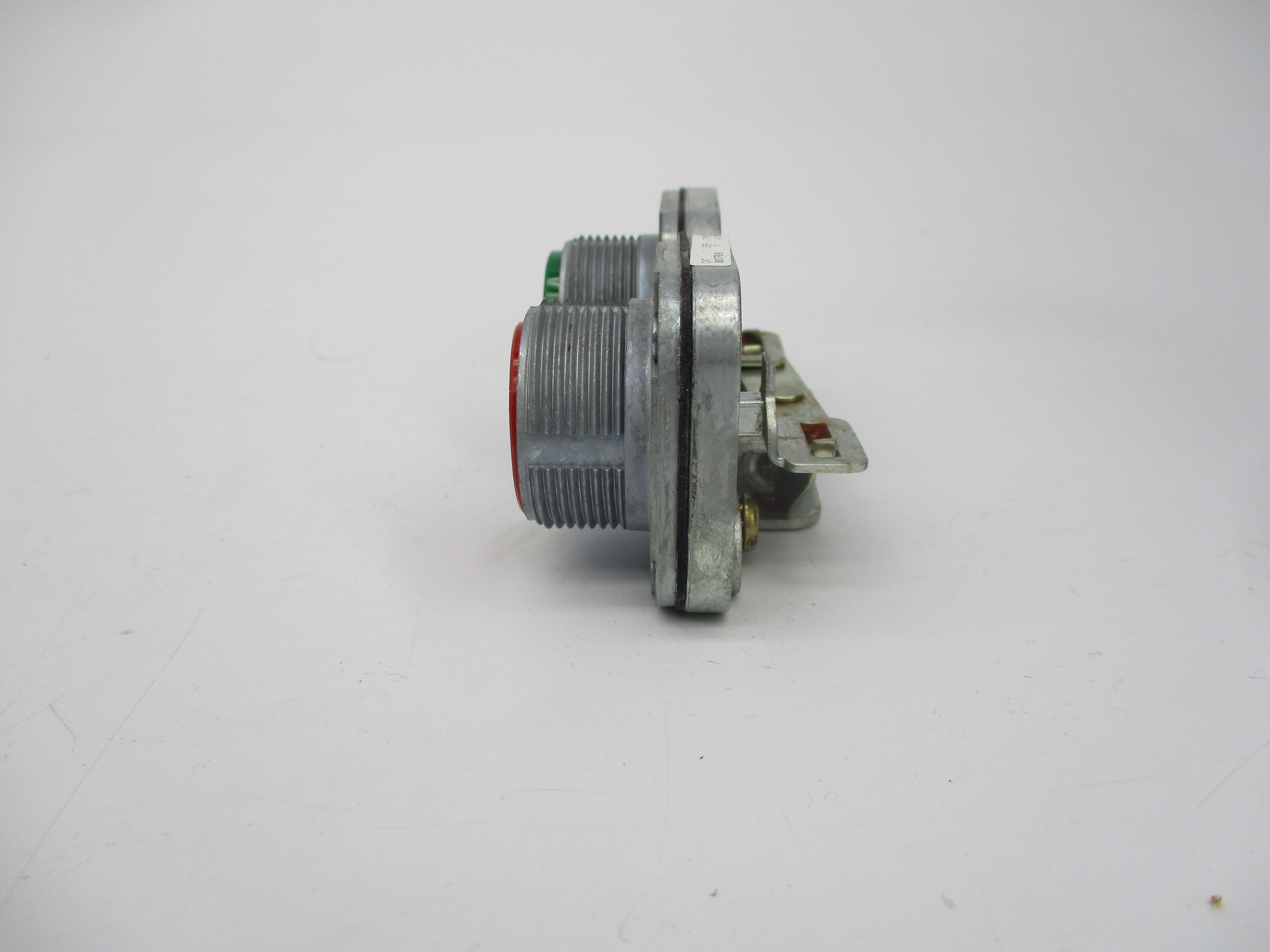 ALLEN BRADLEY 800T-FB16 SER. T (WH) NSMP