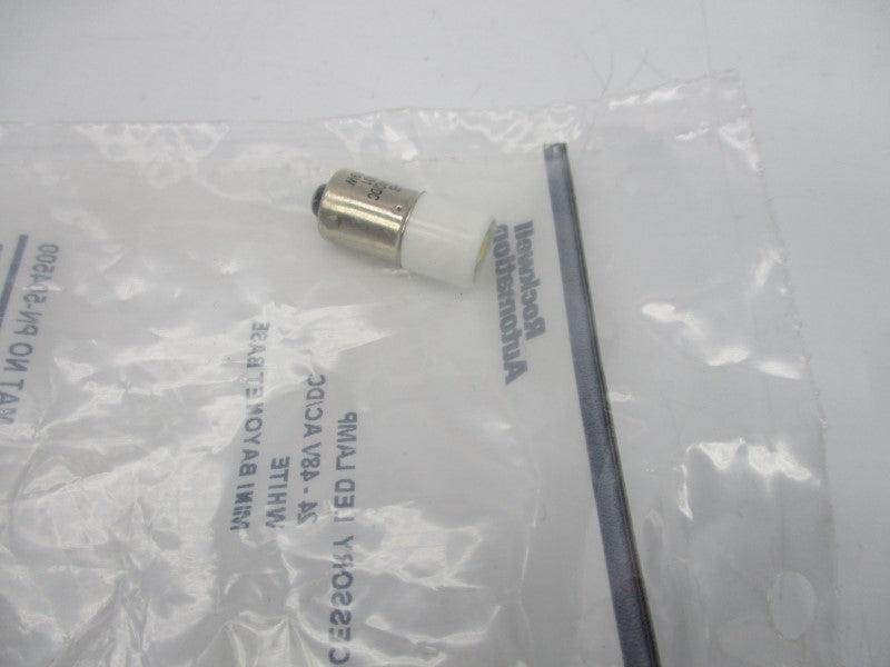 ALLEN BRADLEY 800T-N419W SER. A 24-48VAC/DC NSMP