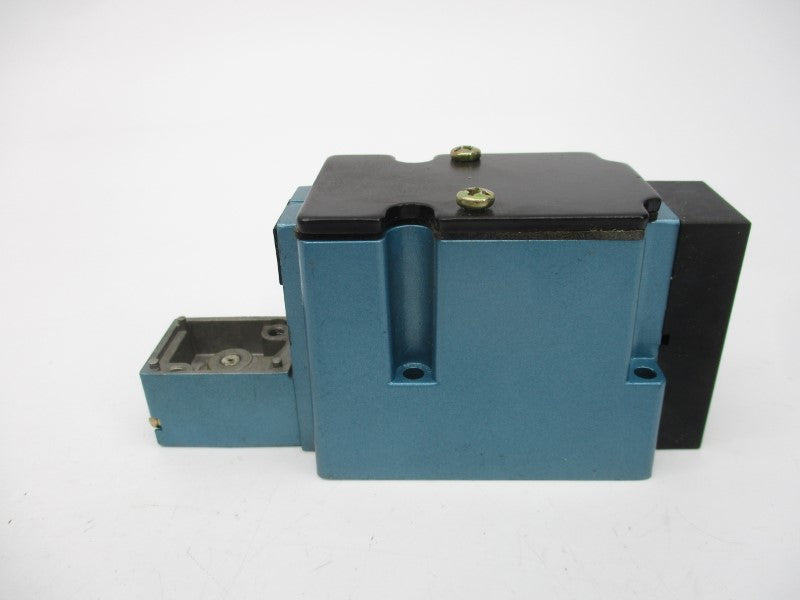 MAC 6211C-000-PM-501DA 150PSI (AS PICTURED) NSNP