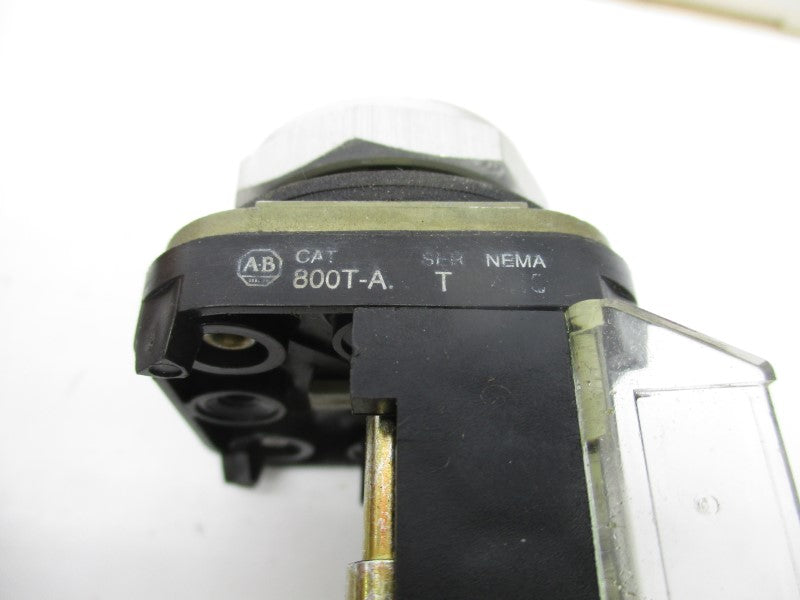 ALLEN BRADLEY 800T-A2D1 SER. T 600VAC (AS PICTURED) (WH) NSMP