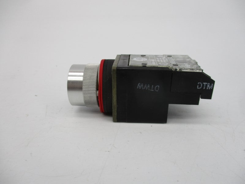 ALLEN BRADLEY 800T-A2AS SER. C 300VAC (GY/BL) NSMP